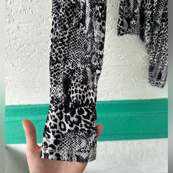 Free People Intimately Body Suit Large P2P 17”. Viscose Spandex Snake Skin - Picture 8 of 12